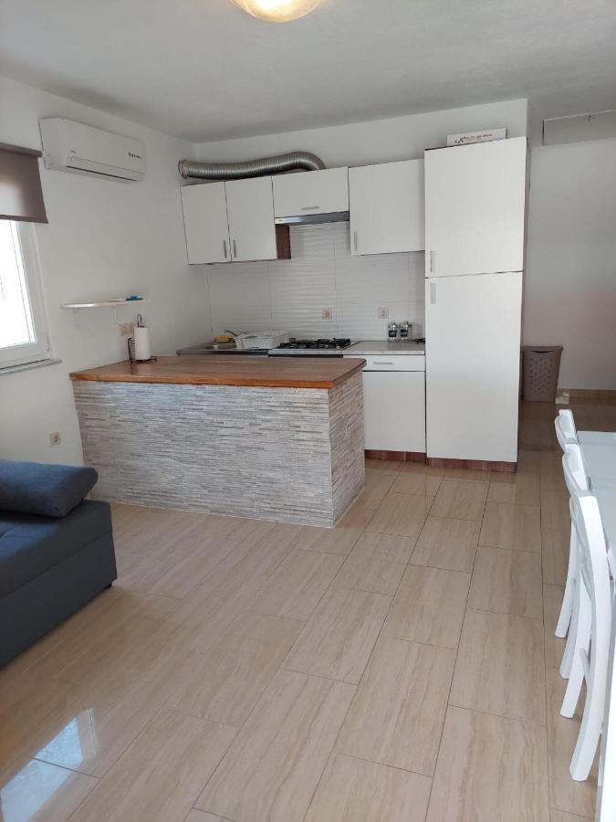 אורביץ Apartman Vucemil מראה חיצוני תמונה